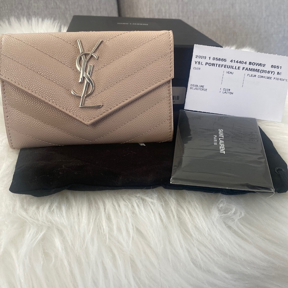 YSL Authentic Grain De Poudre Matelasse Chevron Small Monogram Envelope Wallet